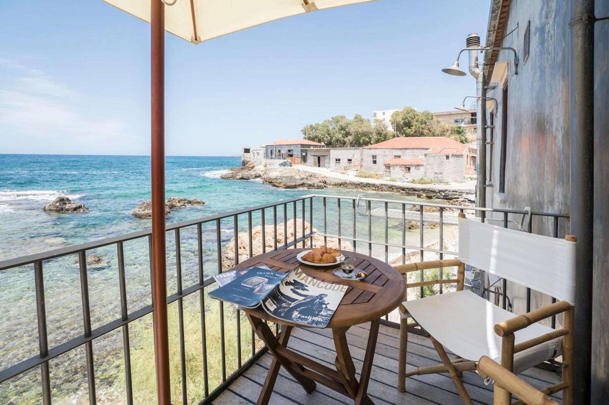 הוילה חאניה Kito- Transformed House On The Water'S Edge מראה חיצוני תמונה